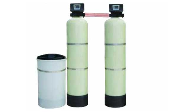 全自動(dòng)軟化水設(shè)備產(chǎn)品優(yōu)勢(shì)及技術(shù)指標(biāo) 全自動(dòng)軟化水設(shè)備產(chǎn)品優(yōu)勢(shì)及技術(shù)指標(biāo)